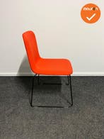 Lensvelt vergaderstoel - rood gestoffeerd met zwart onderste, Vergader- of Presentatieruimte, Ophalen of Verzenden, Gebruikt, Stoel