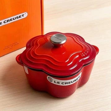 Le Creuset - Pot - Bloemenvormige geëmailleerde gietijzeren