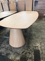 Costa eettafel, blonde oak (nieuw, outlet), Huis en Inrichting, Tafels | Eettafels, Nieuw, Overige materialen