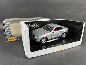 Maisto 1:18 - Model cabriolet - Mercedes-Benz SLK 230, Nieuw