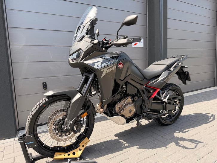 Honda Africa Twin 2024 Carplay DCT automaat, Motoren, Motoren | Honda, Toermotor, Automaat, Motorrijbewijs A, 2 cilinders, meer dan 35 kW