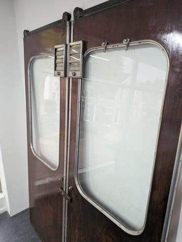 Deur 1:1 - Modeltrein (2) - Originele treincoupe deuren, Nieuw