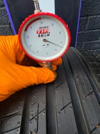 215/55r17 98W Goodyear 4 Demo Banden, Auto-onderdelen, Ophalen, 215 mm, Nieuw, 17 inch