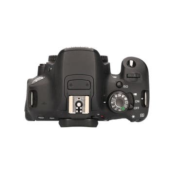 Canon EOS 700D met garantie, Ophalen of Verzenden, Gebruikt
