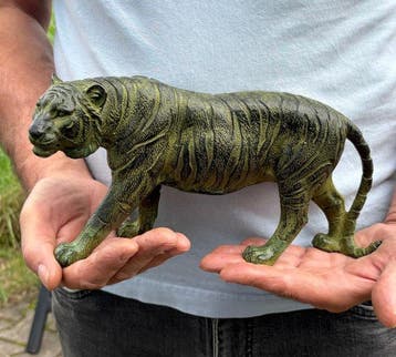 Beeld, Exclusief sculptuur van een tijger 27 cm - 14 cm -