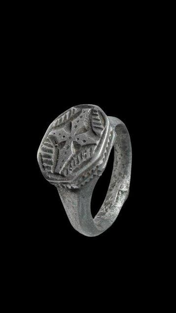 Middeleeuwen, kruisvaardersperiode Zilver Ring