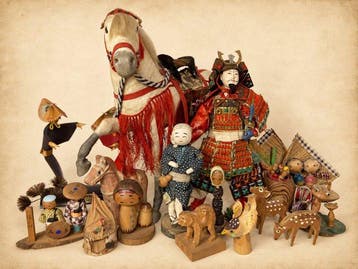 Vintage Japanese Folk Art Collection – Samurai Warrior &