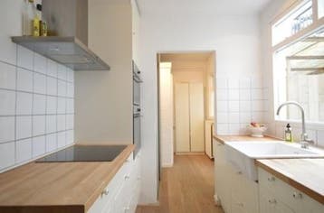 Te Huur Studio Breitnerlaan In Den Haag, 20 tot 35 m², Den Haag