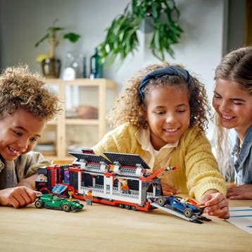 LEGO City F1 truck met RB20 en AMR24 F1® autos speelset -, Ophalen of Verzenden, Gebruikt, Lego