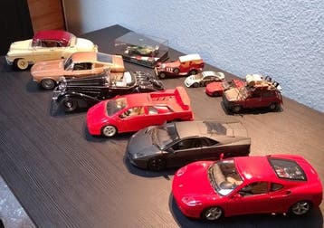 Bburago, Autoart, Sunstar 1:18 - Modelauto (11) - Various, Nieuw