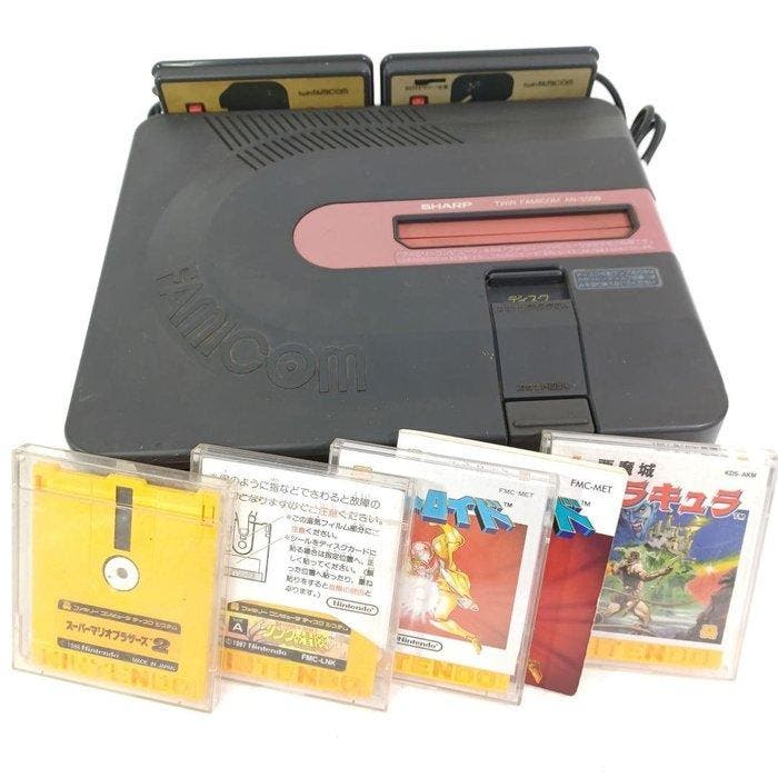 Sharp - Twin Famicom (AN-500R) - Sharp Twin Famicom Console, Spelcomputers en Games, Spelcomputers | Overige Accessoires