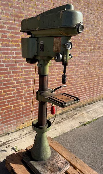 Flott SB15 ST kolomboormachine zware industriële boormachine, Ophalen, Nieuw, Kolomboormachine, Variabele snelheid
