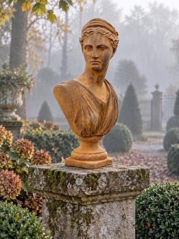 Beeld, Bust of Greek goddess - Artemis - 30 cm - Gietijzer