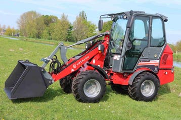 Swenson knikshovel S2235 35pk/25kw, Zakelijke goederen, Agrarisch | Tractoren, Nieuw