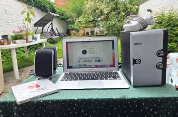 Apple MacBook Air 11 pouces A1465 + accessories - Laptop, Nieuw