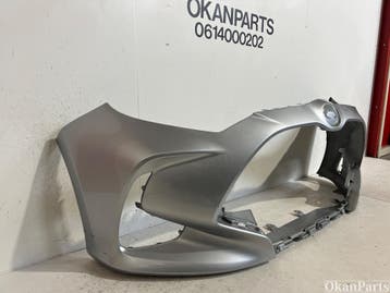 Toyota Yaris XP210 Voorbumper 52119-ODAOO, Ophalen, Gebruikt, Voor, Bumper