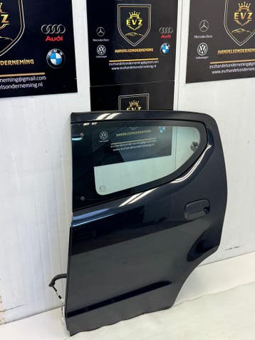 Suzuki Alto bj.2014 portier 4-deurs links achter deur zwart, Gebruikt, Links, Suzuki, Deur