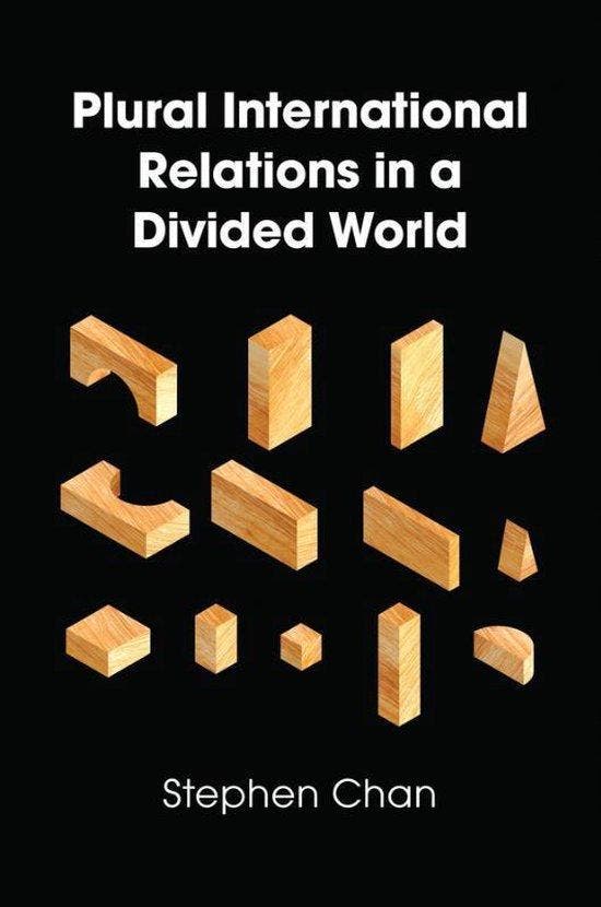 Plural International Relations in a Divided World, Boeken, Taal | Engels, Gelezen, Verzenden