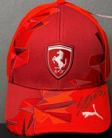 Ferrari - F1 Las Vegas - Charles Leclerc - 2025 - Honkbalpet, Verzamelen, Nieuw