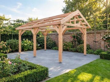 Veiling - Frameconstructie klassiek zadeldak  1230x410x340 c, Nieuw