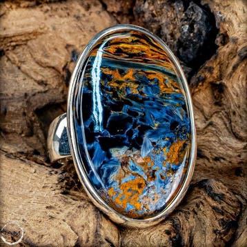 Natuurlijke pietersiet Ring 65,95 ct- 13.19 g