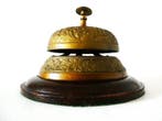 Servicebel - Zeer fraaie grote messing Art Nouveau bel