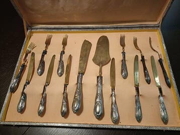 Solingen - Bestekset voor 6 personen (14) - .800 zilver -