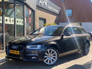Audi A4 1.8 Tfsi 125KW Avant Multitr. 2014 Grijs, Auto's, Automaat, Stof, Zwart, A4