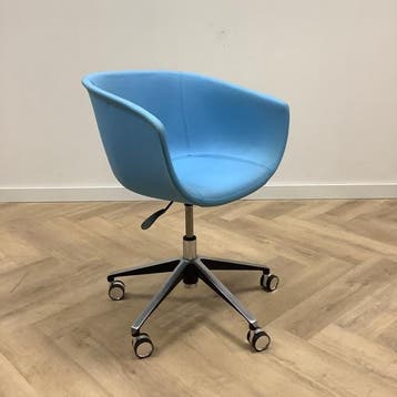 Design stoel, Segis op wielen, zithoogte instelbaar,  blauw, Ophalen of Verzenden, Gebruikt, Stof, Eén