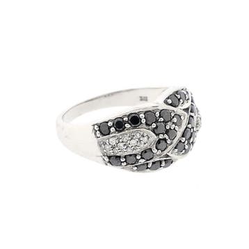 8 karaat ring met zwarte moissanite en heldere diamanten;..., Gebruikt, Zwart, Ophalen of Verzenden, 17 tot 18