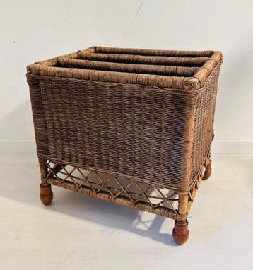 Tijdschriftenhouder - Vintage gevlochten rattan