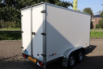 Hapert gesloten aanhangwagen Sapphire AANBIEDING *NIEUW*, Auto diversen, Aanhangers en Bagagewagens, Nieuw