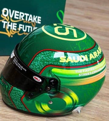 F1 - Saudi Arabian Grand Prix 2025 - Helm op schaal 1:2, Nieuw