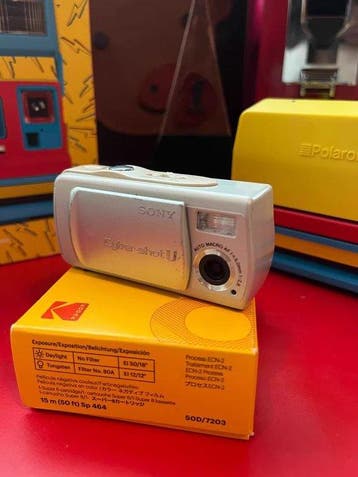 Sony Cyber-shot U Digitale camera, Nieuw