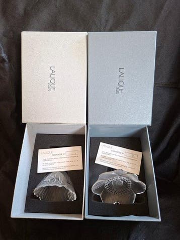 Lalique - René Lalique - sculptuur, Anemone + Bouton fleur -