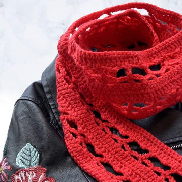 Haakpatroon Hartjessjaal - met opengewerkte hartjesmotieve, Ophalen of Verzenden, Nieuw