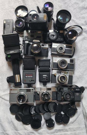 Ansco, Agfa, Yashica, Ricoh, Polaroid, Kodak, Fuji, Nikon,, Nieuw