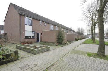 Woning te huur in Zevenaar - 110 m² - 1 kamer(s), Huizen en Kamers, Huizen te huur, Overige soorten, Zevenaar, Gelderland