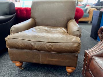Chesterfield Maarssen !!!  Bruin Leren Chesterfield Fauteuil, Huis en Inrichting, Fauteuils, Ophalen, Zo goed als nieuw, Leer