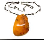 Grote antieke natuurlijke Baltische amber hanger amulet