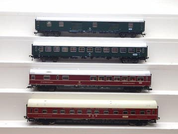 Piko H0 - 5101/5104/5105/5106 - Modeltrein personenwagen (4), Nieuw