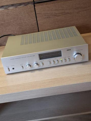 Akai - AM-U33 Solid state geïntegreerde versterker, Nieuw