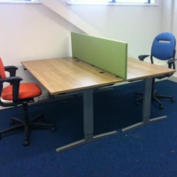 (MDK-104592) Ahrend 220 bureaustoel kleur naar keuze, Huis en Inrichting, Bureaus, Ophalen of Verzenden, In hoogte verstelbaar