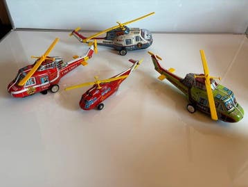TPS - Speelgoed helikopter Flying Sky Patrol - Japan, Antiek en Kunst
