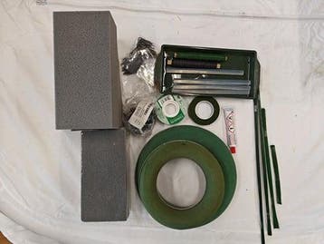 Kerstpakket startpakket hobby en bloemschikken basis 45, Ophalen of Verzenden, Nieuw