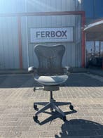 Refurbished Herman Miller Mirra Grijs - In Nieuwstaat, Verzenden, Zo goed als nieuw, Zwart, Bureaustoel