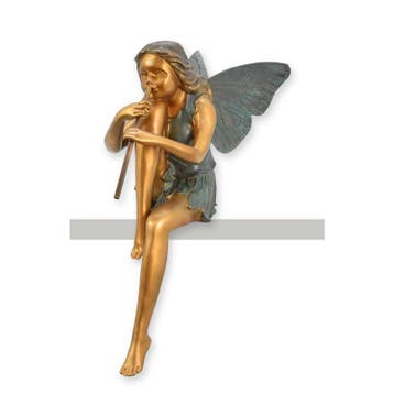 A BRONZE SCULPTURE OF A STTING FAIRY PLAYING FLUTE, Verzenden, Nieuw
