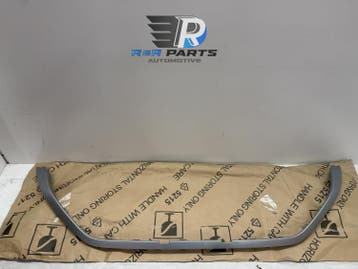 Voorbumper sierlijst - Zilver - Vw T-Roc - OEM: 2GA8075..., Auto-onderdelen, Carrosserie en Plaatwerk, Verzenden, Nieuw, Deur