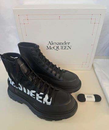 Alexander McQueen - Tread - Sneakers - Maat: EU 44 - Nieuw, Kleding | Heren, Schoenen, Nieuw