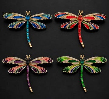 Thematische collectie grote libellenbroches – goudkleurig
